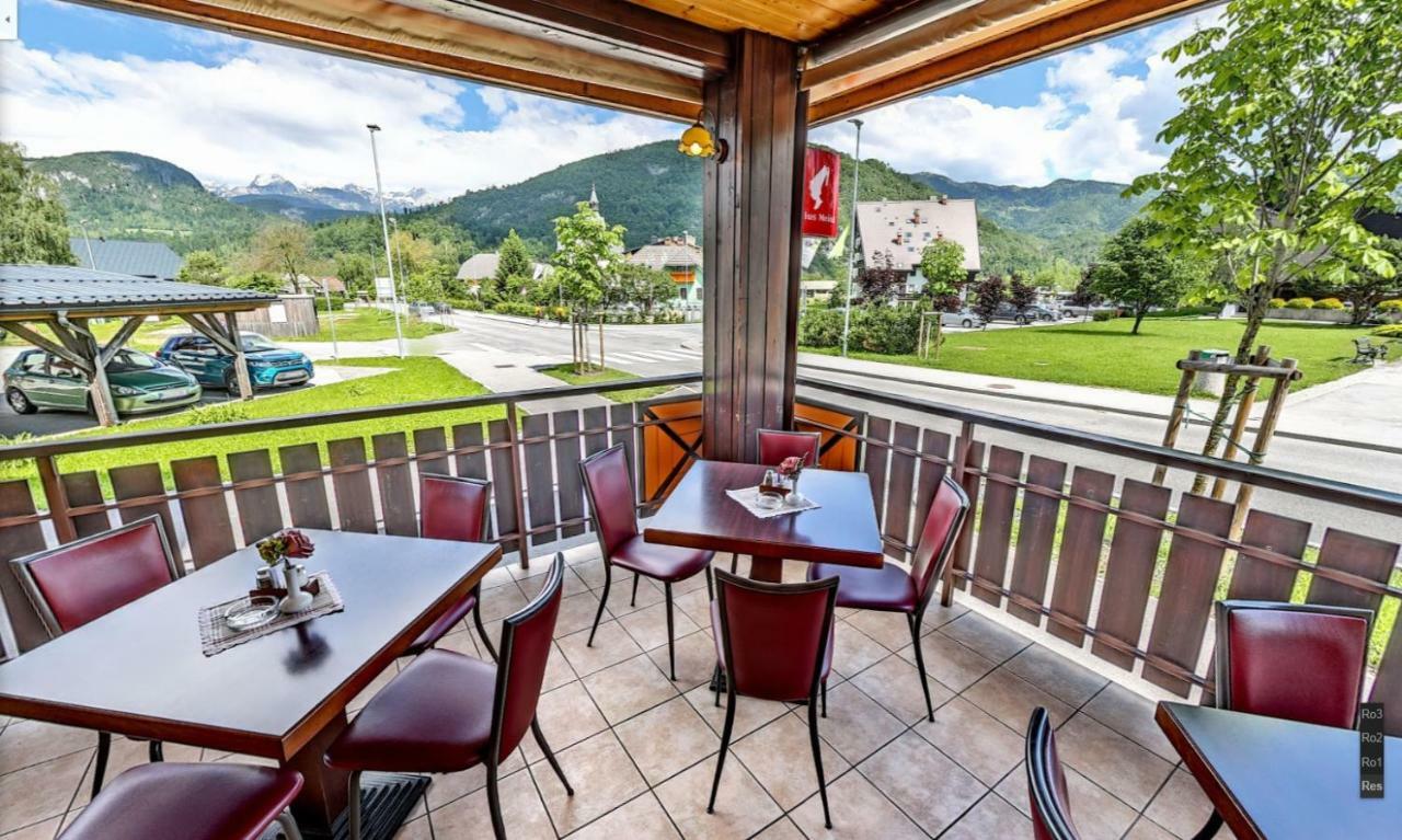 Hotel Tripic, Restaurant And Pizzeria Bohinj Ngoại thất bức ảnh