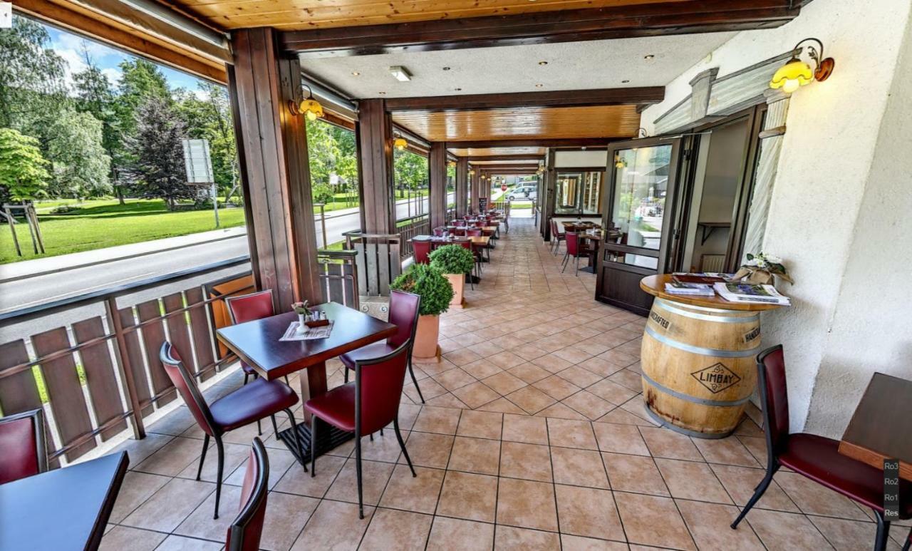 Hotel Tripic, Restaurant And Pizzeria Bohinj Ngoại thất bức ảnh